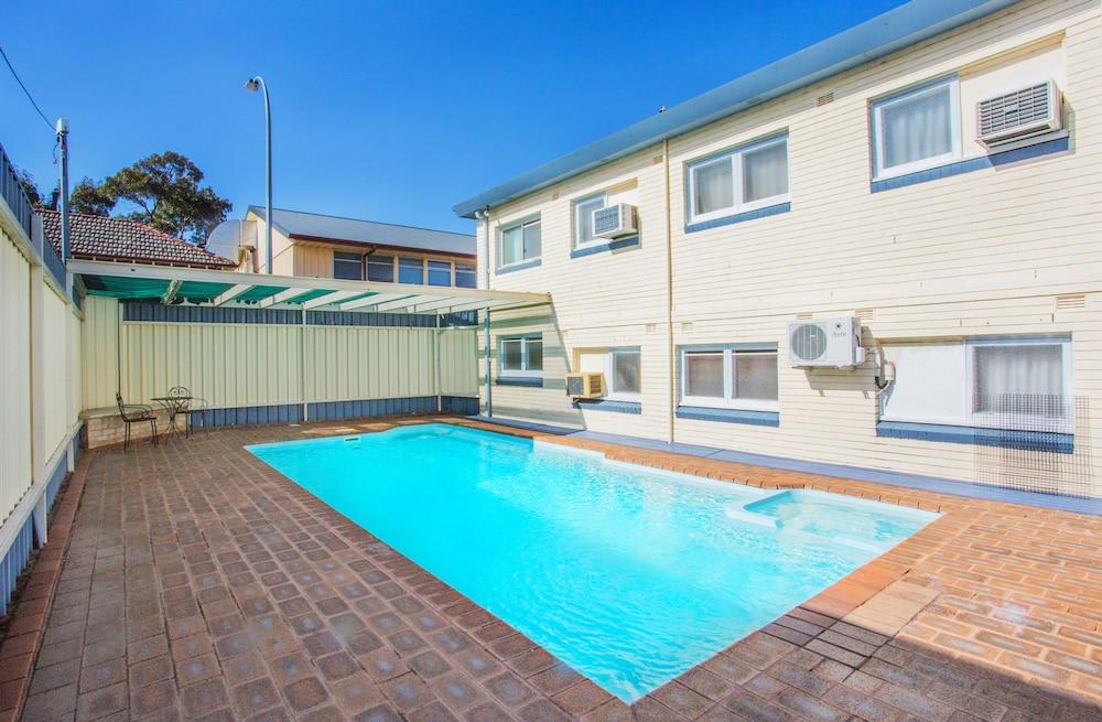 Cowra Motor Inn Esterno foto