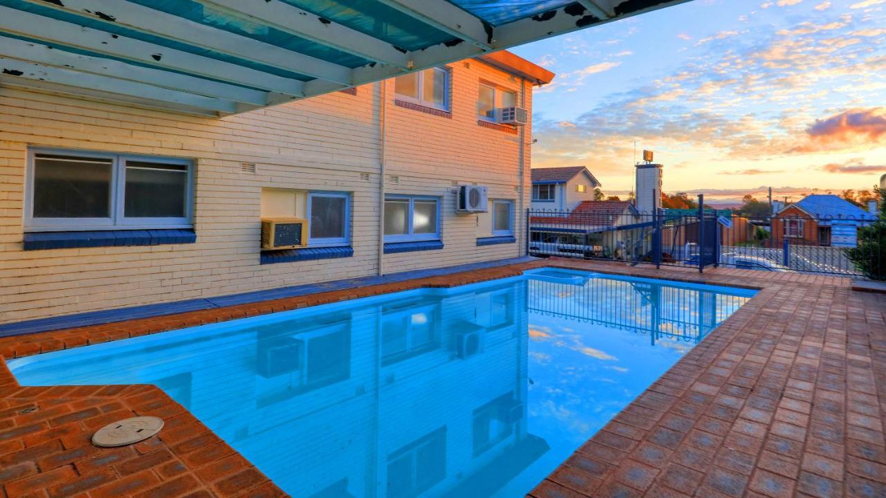 Cowra Motor Inn Esterno foto