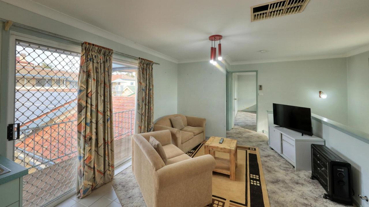 Cowra Motor Inn Esterno foto