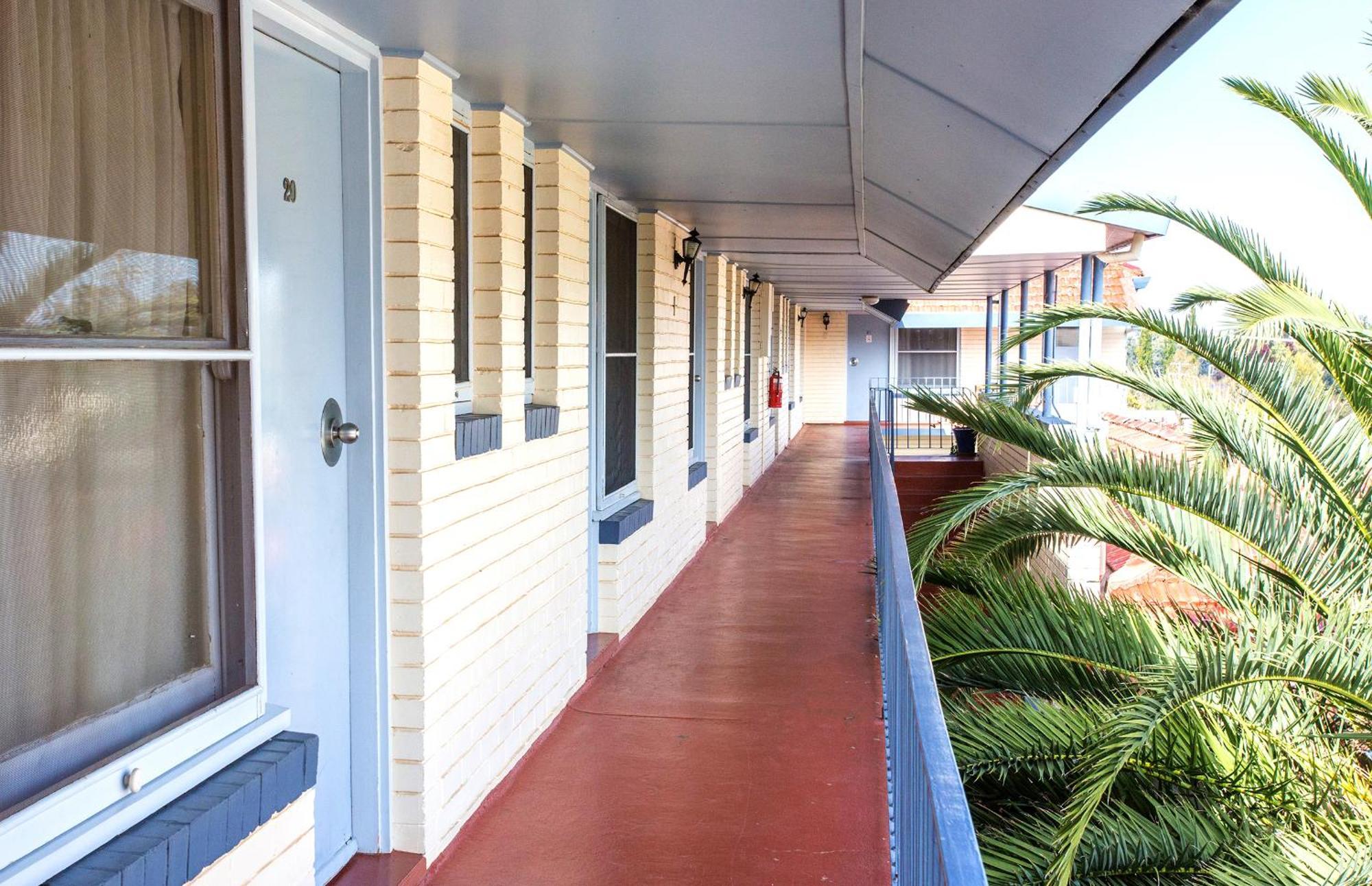 Cowra Motor Inn Esterno foto