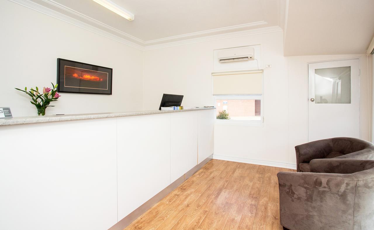 Cowra Motor Inn Esterno foto